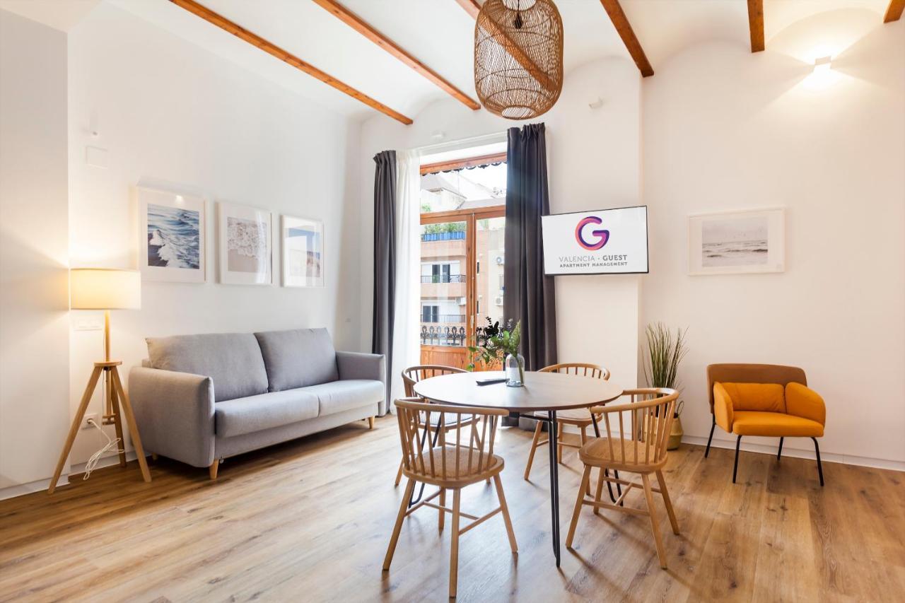 Puerto Beach Suites Valencia Bagian luar foto